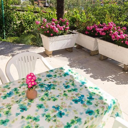 Apartment Milka A4 克尔克 外观 照片